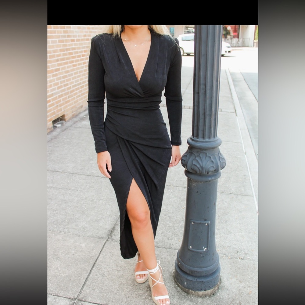 Elegant Black Long Sleeve Dress